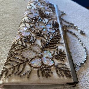 Gorgeous Purse Women’s Clutch Beaded 💕💕